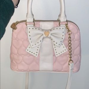 Betsey Johnson crossbody/shoulder bag